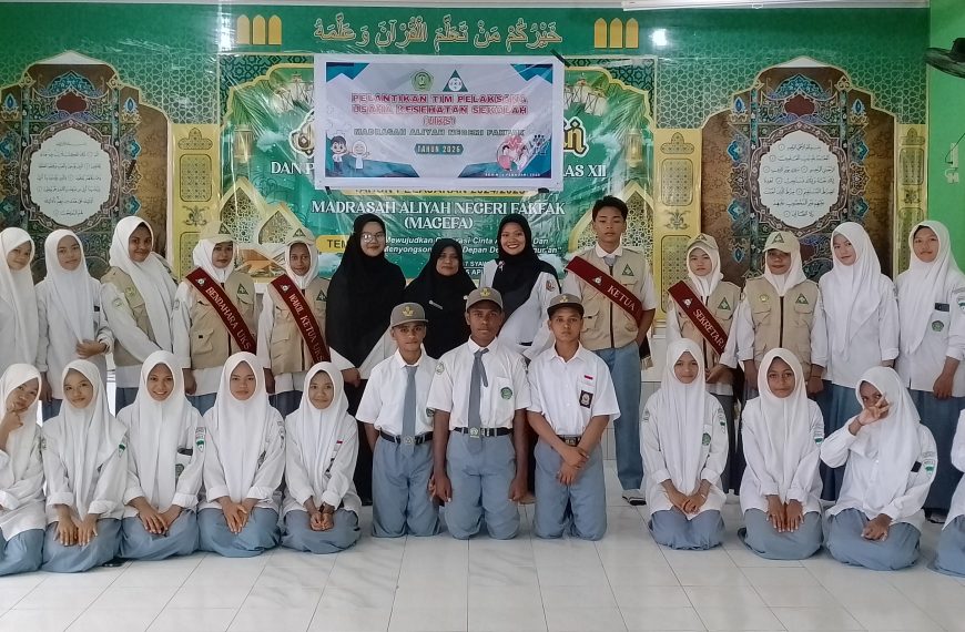 Wujudkan Sekolah Ramah Anak, Kepala MAN Fakfak Lantik Pengurus UKS Periode 2026