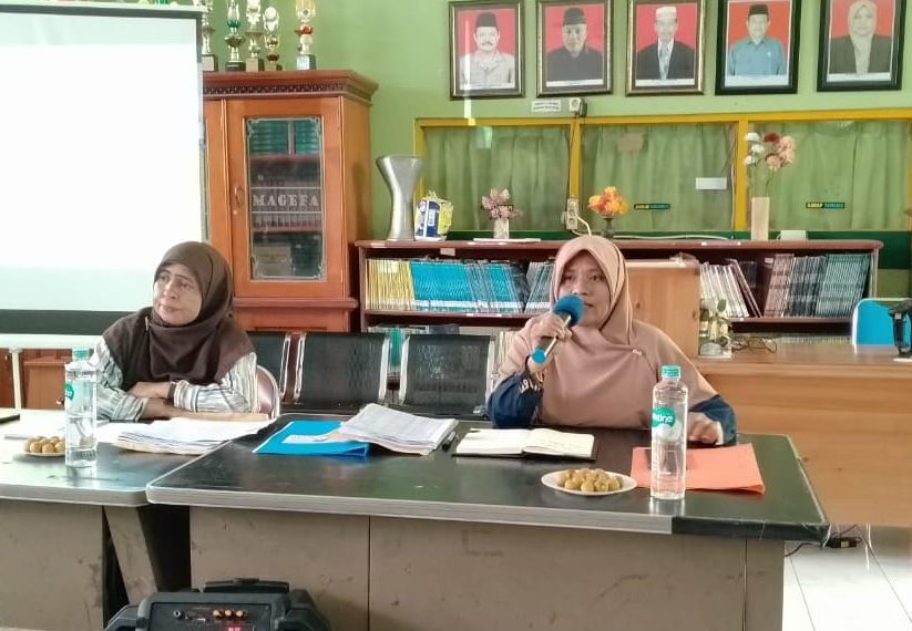 Optimalkan Kualitas Pendidikan, MAN Fakfak Gelar Rapat Evaluasi Semester Ganjil 2025/2026