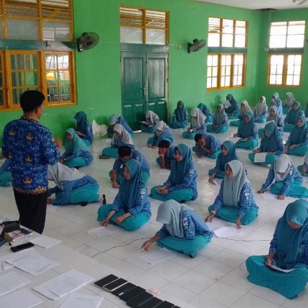 Jaring Talenta Muda, MAN Fakfak Gelar Seleksi OSN Tingkat Madrasah di Aula Sunan Kalijaga