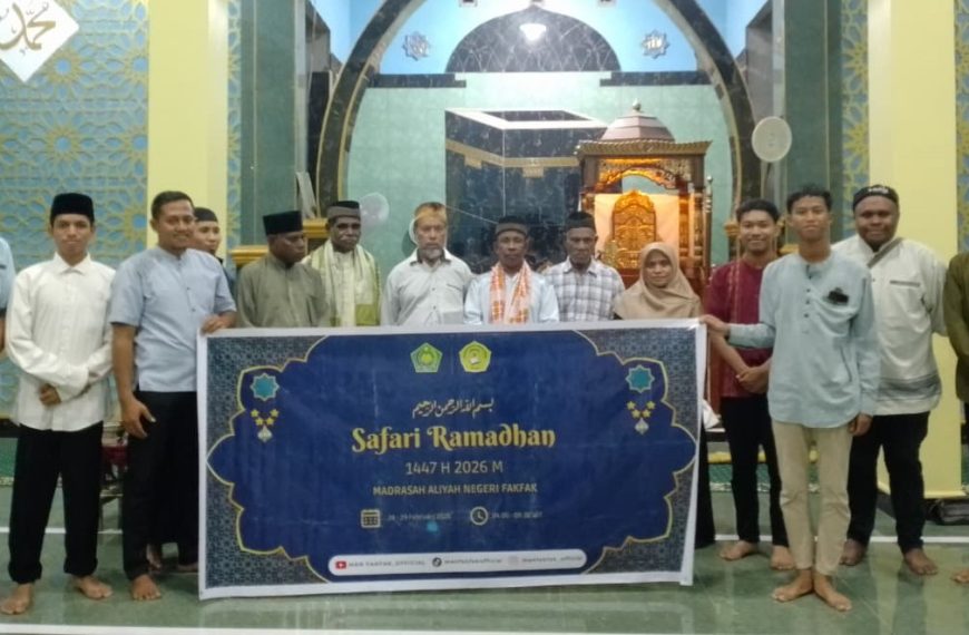 Pererat Silaturahmi, Tim Safari Ramadhan MAN Fakfak Sambangi Kampung Purwahab