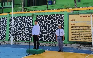 Read more about the article Sinar Mentari Iringi Khidmatnya Upacara Hardiknas ke-79 di MAN Fakfak