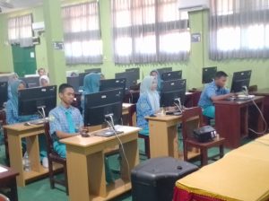 Read more about the article Pelaksanaan OSN-K SMA 2026 di Fakfak Sukses Digelar, Kepala MAN Fakfak Optimis Targetkan Provinsi
