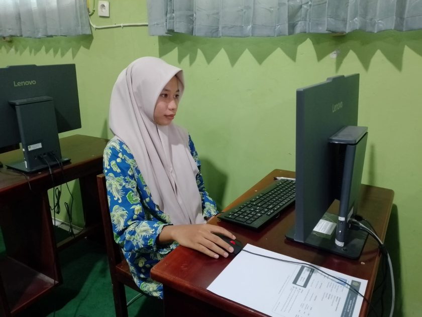 Read more about the article Mantapkan Kesiapan Ajang Sains, 18 Siswa MAN Fakfak Ikuti Uji Coba OMI 2026